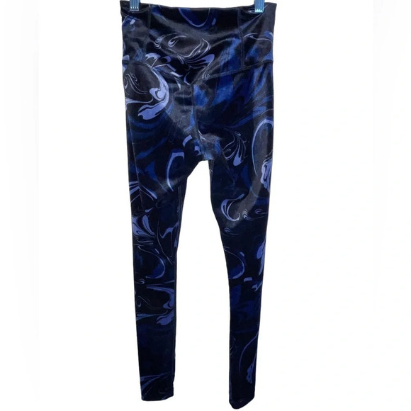 Athleta Elation Velvet Tight Leggings Women’s Size XXS Black Blue Swirl Print - Picture 2 of 7